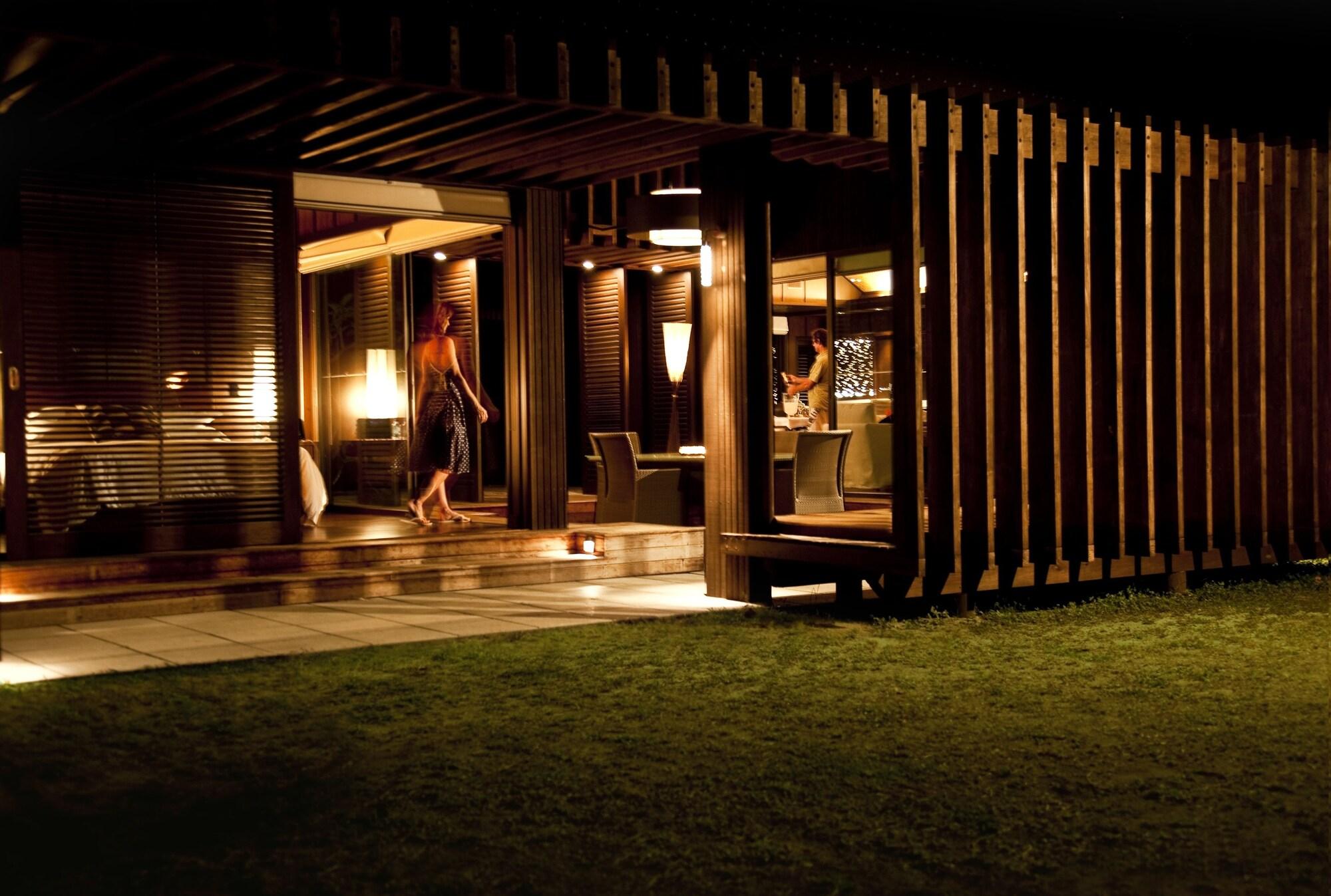 Vomo Island Resort Exterior photo